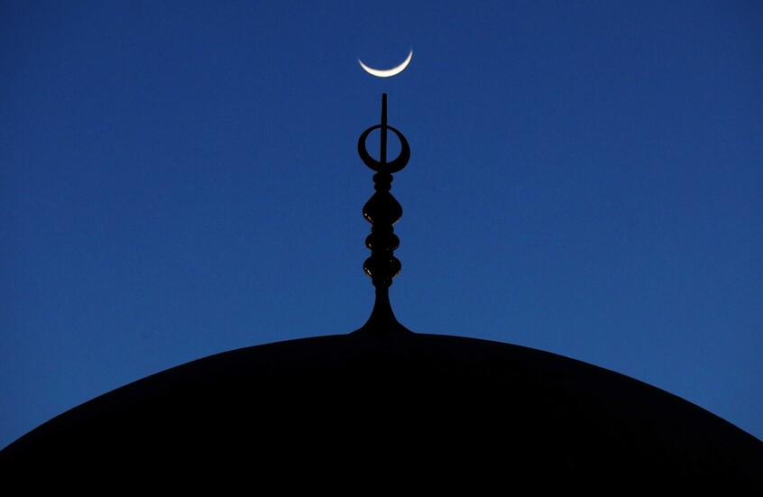 الجمعية الفلكية بجدة تحدد موعد ظهور هلال شهر رمضان في السماء