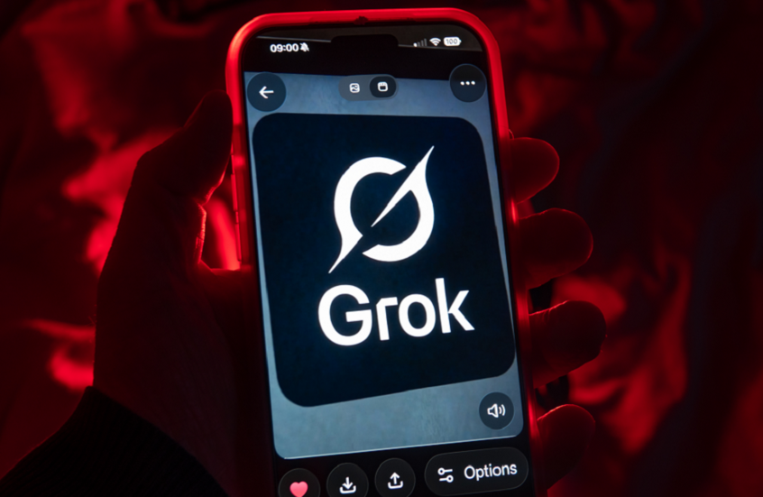 "رويترز" تفضح ثغرات سياسات "غروك" في إنتاج صور جنسية دون موافقة أصحابها