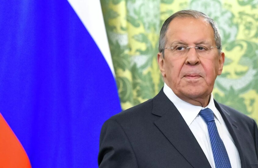 لافروف في مقابلة مع RT: زيلينسكي "لا يحتاج إلى السلام" لأنه سيعني نهاية مسيرته