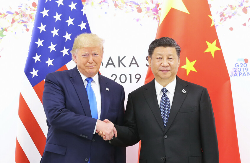 شي جين بينغ يناقش مع ترامب مسألة بيع السلاح لتايوان ويدعو واشنطن إلى التعامل بحذر