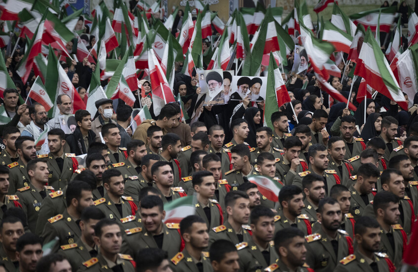 مصدر إيراني: واشنطن تغير مواقفها باستمرار وطهران لن تسمح بالخروج عن إطار المفاوضات النووية