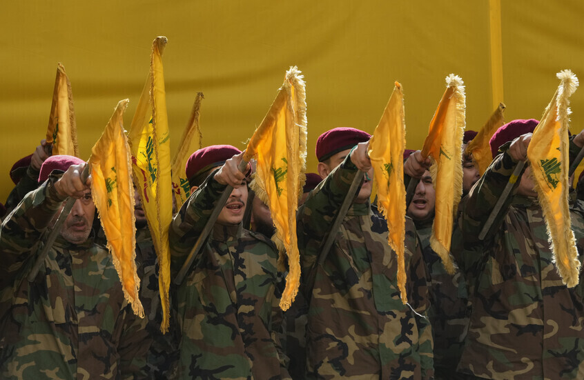 مستشار خامنئي في رسالة لحزب الله: "مستعدون للمواجهة"