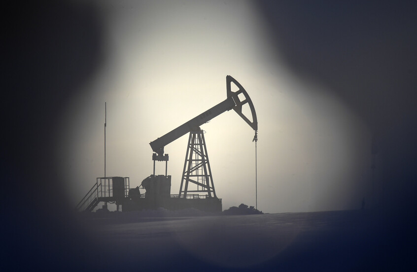 ارتفاع أسعار النفط مع تركيز المستثمرين على المحادثات الأمريكية الإيرانية