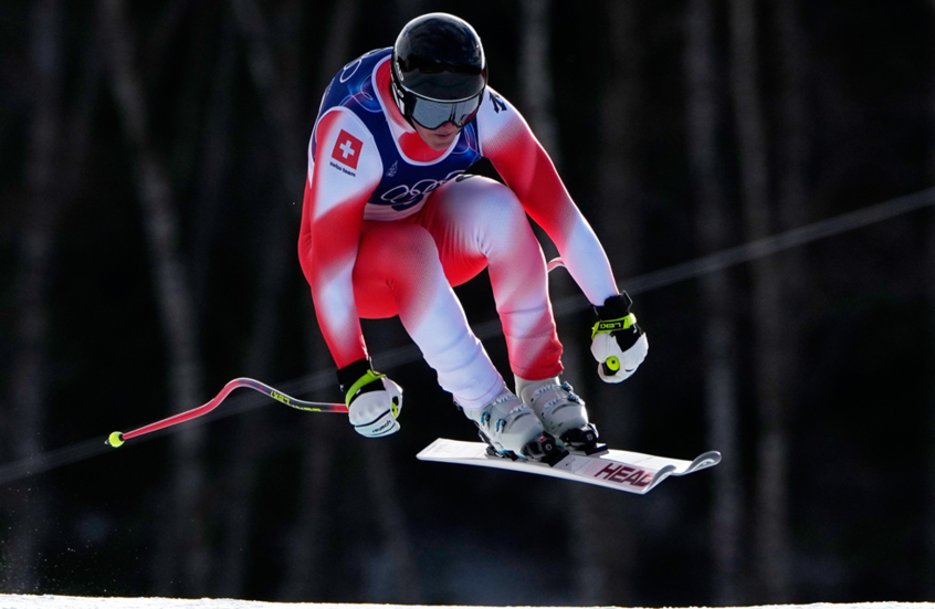أول ميدالية ذهبية توزع في أولمبياد "ميلانو-كورتينا 2026"