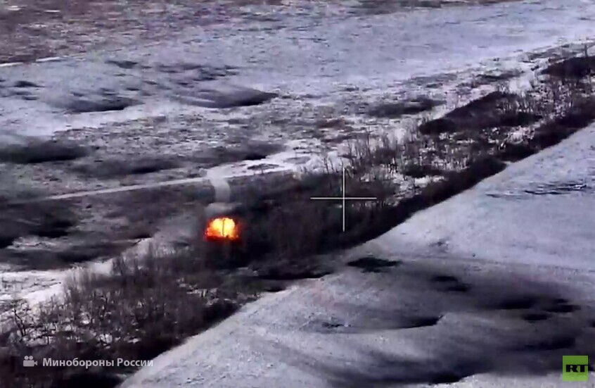 طاقم مدفع من طراز "غياتسينت-سي" يدمر معقلا أوكرانيا في مقاطعة زابوروجيه