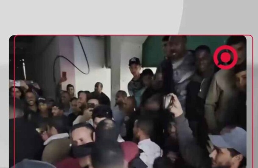 مشاعر الفرح تعم غزة مع وصول دفعة من الأسرى المحررين لمستشفى شهداء الأقصى