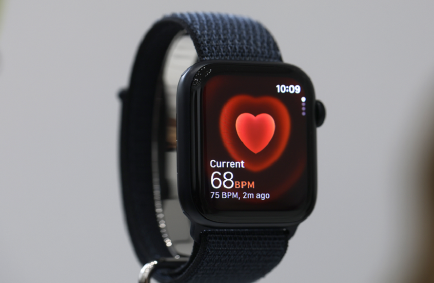 تحذير هام بشأن ميزة مراقبة ضغط الدم في ساعة آبل