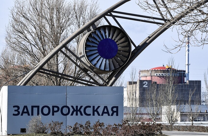 تضرر مرافق البنية التحتية الداعمة لمحطة زابوروجيه النووية جراء هجوم أوكراني