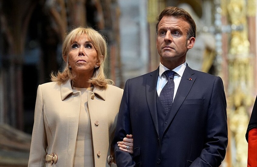 "وثائق حساسة وتلميحات بشذوذه الجنسي".. رسائل إبستين وستيف بانون عن ماكرون و"صديق الظل"