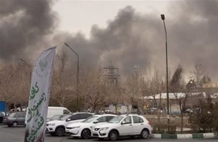 إيران.. اندلاع حريق في محطة توليد كهرباء في العاصمة طهران (فيديو)