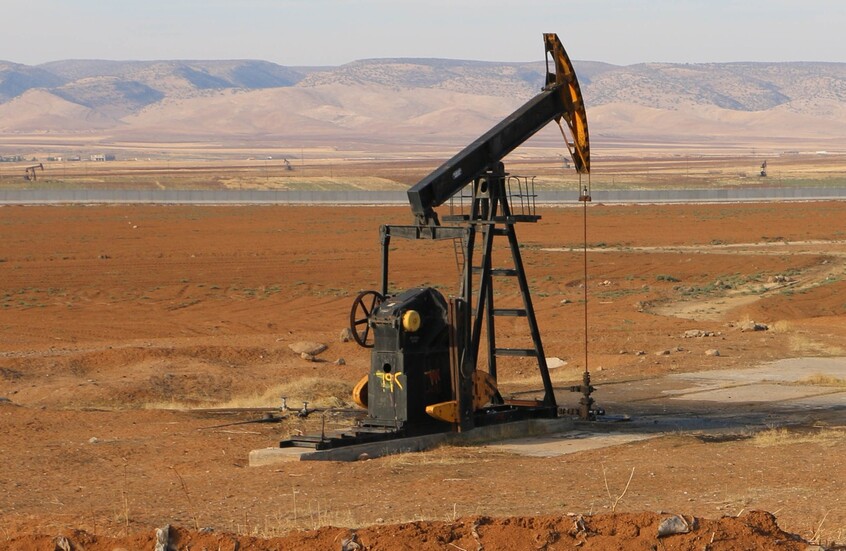 "أكوا" السعودية تنفي دخولها بعمليات استكشاف غاز ونفط في سوريا