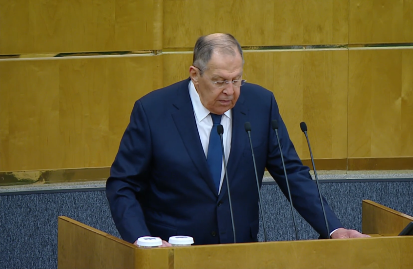 لافروف ينتقد سياسة فرنسا "الاستعمارية" تجاه إفريقيا