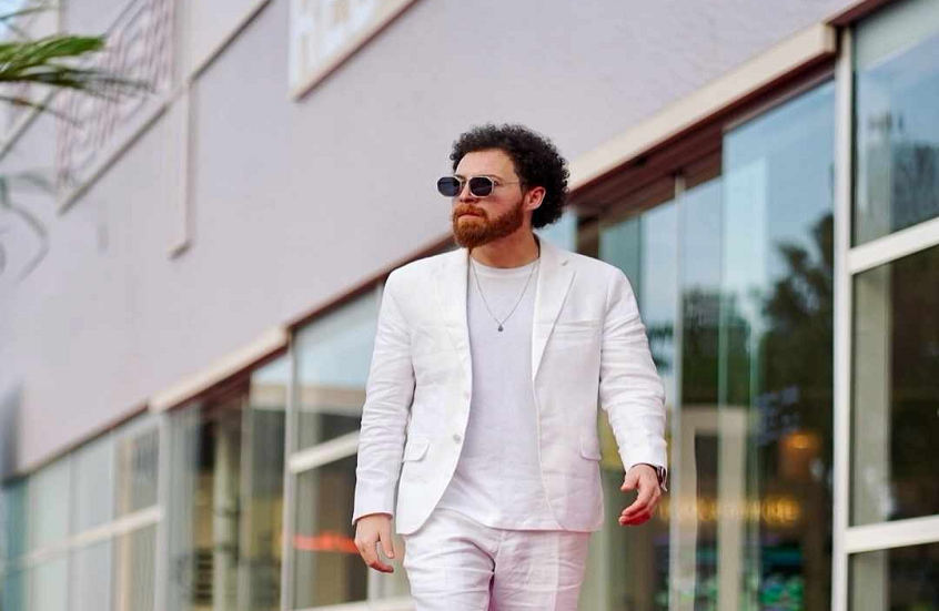 مصر.. فنان شهير يبث فيديو إثر إخلاء سبيله بعد اتهامه باغتصاب فتاة