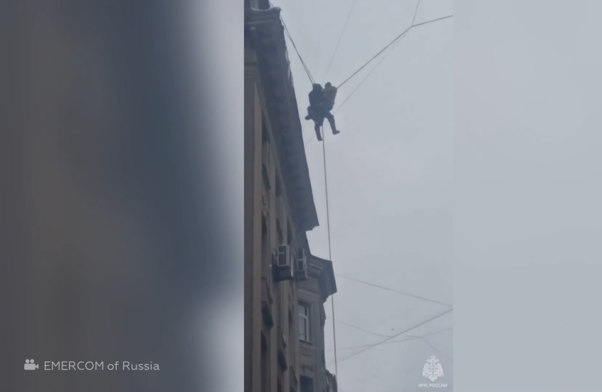 صدفة تنقذ رجلا من مأساة وشيكة في بطرسبورغ