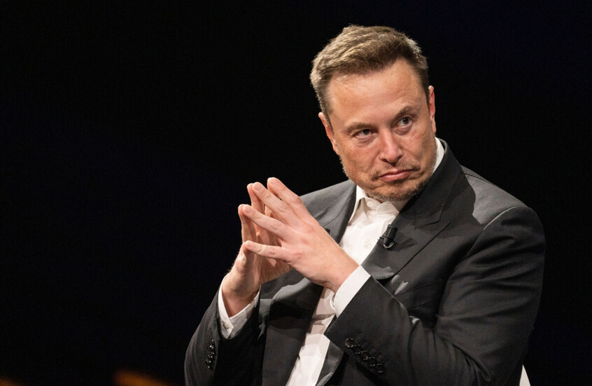 إيلون ماسك: لقاء وشيك مع الفضائيين!