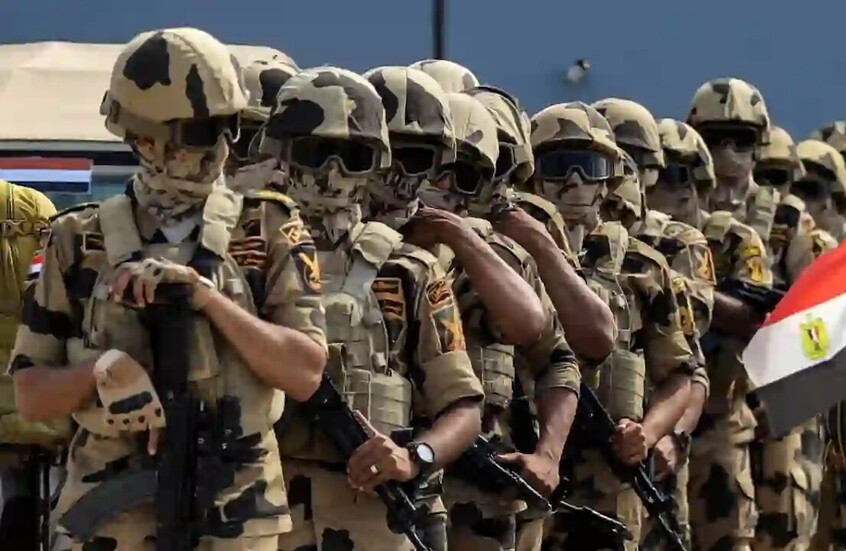 مصر تصدر تحذيرا بعد إرسال قواتها العسكرية للصومال