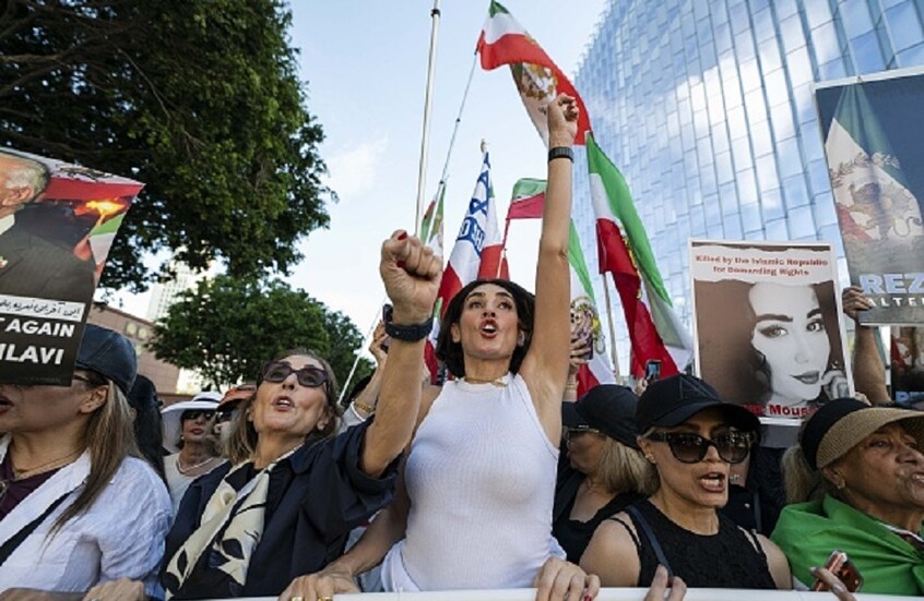 القضاء الإيراني ينفي المزاعم حول "إعدامات سرية للآلاف" على خلفية الاحتجاجات