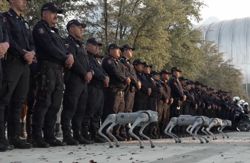 "كلاب آلية تكتيكية" تساعد الشرطة المكسيكية في ضمان الأمن أثناء كأس العالم 2026