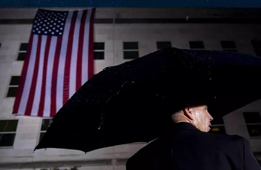 وزير الدفاع السوري يبحث مع قائد "العزم الصلب" تسلم قاعدة التنف وتعزيز التعاون