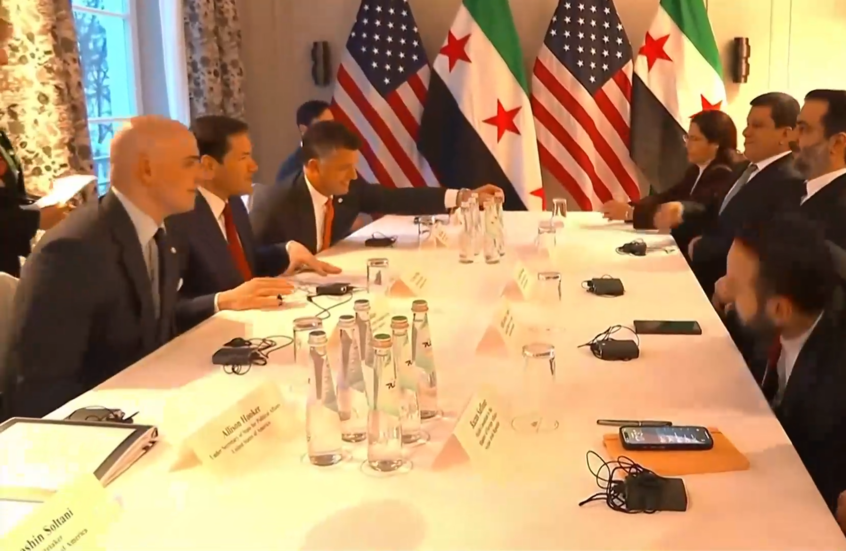 الشيباني يجتمع في ميونخ مع روبيو ومظلوم عبدي في لقاء ثلاثي (صورة)