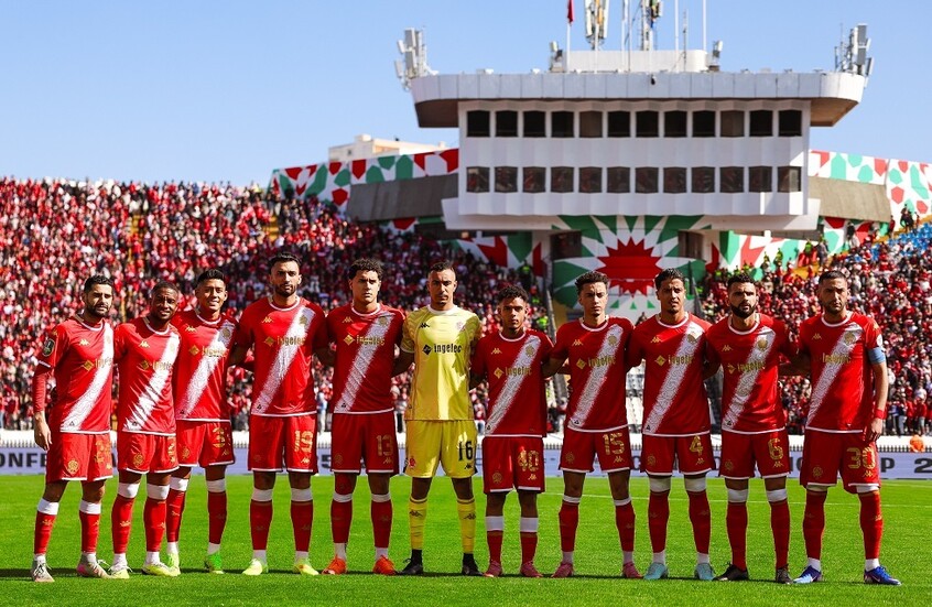 الوداد يبلغ الدور ربع النهائي للكونفيدرالية الإفريقية (فيديو)