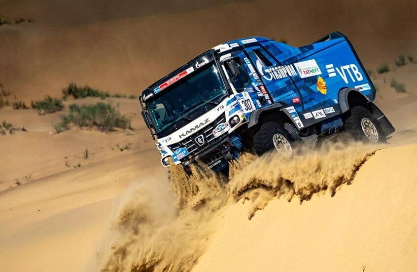 19 انتصارا لا يضاهى .. ولادة عملاق الشاحنات الروسية