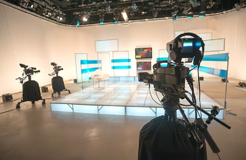 مصر.. حظر برنامج تلفزيوني بسبب قضية تحرش