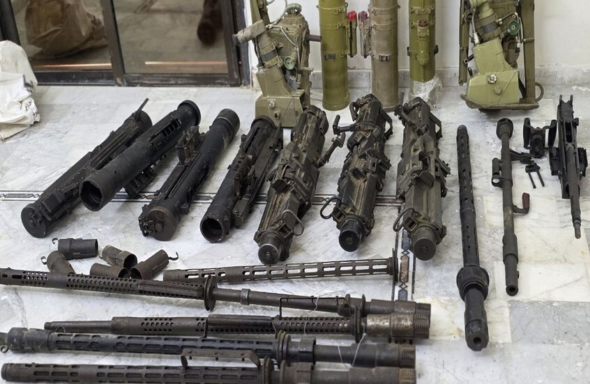 سوريا.. ضبط صواريخ وأسلحة متنوعة كانت معدّة للتهريب (صور)