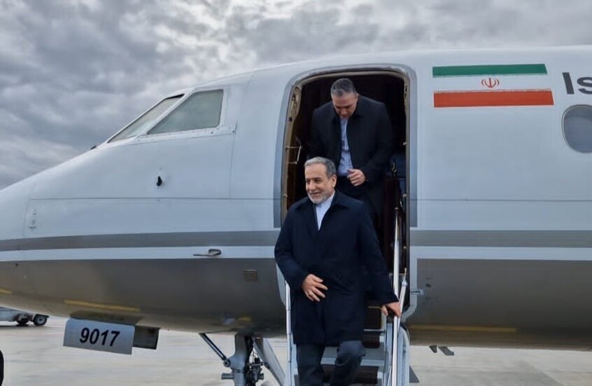 وزيرا خارجية إيران وعمان يبحثان في جنيف الملف النووي ورفع العقوبات