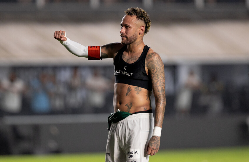 أنشيلوتي يضع شروطا حاسمة أمام نيمار قبل مونديال 2026