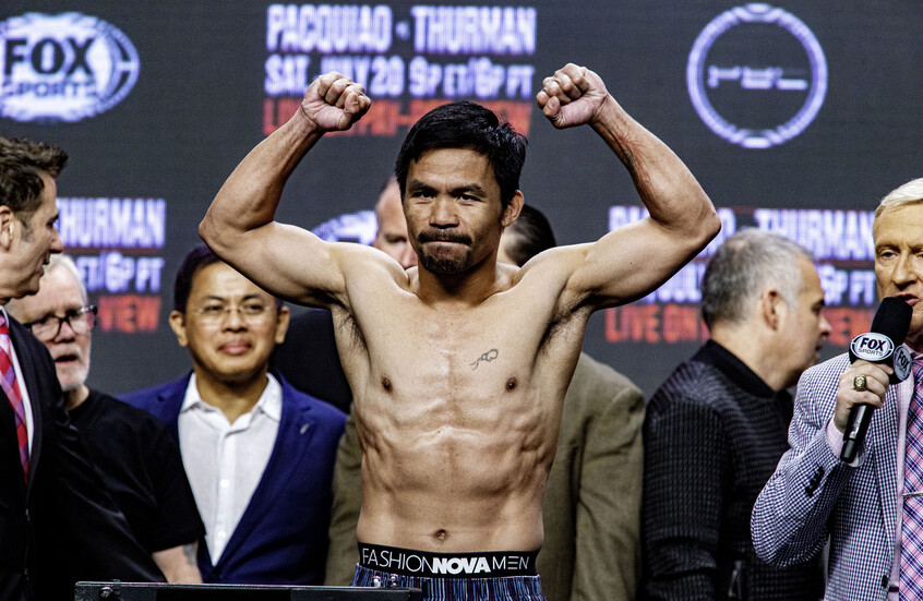 أسطورة الملاكمة يتحدى الزمن.. باكياو يحدد موعد نزاله الجديد