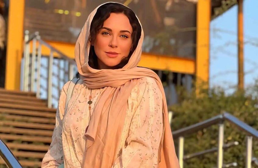 سلاف فواخرجي ترد على منتقدي ظهورها بالحجاب: الاحترام لا ينتقص من الحرية