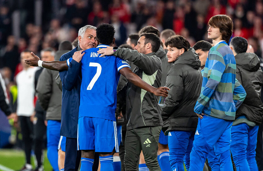 أول رد رسمي من "يويفا" على أحداث مباراة ريال مدريد وبنفيكا