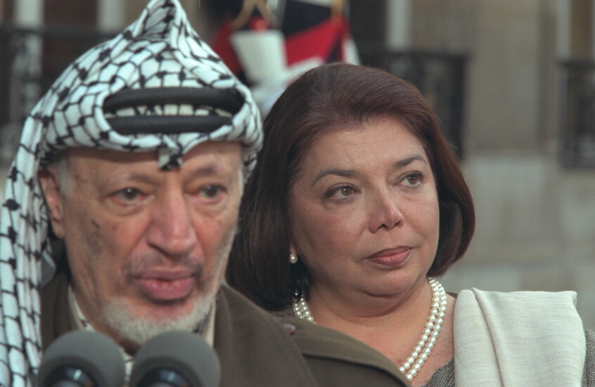 وفاة أيقونة الدبلوماسية الفلسطينية في أوروبا و"لوموند" نقلا عن العائلة: أنهت حياتها