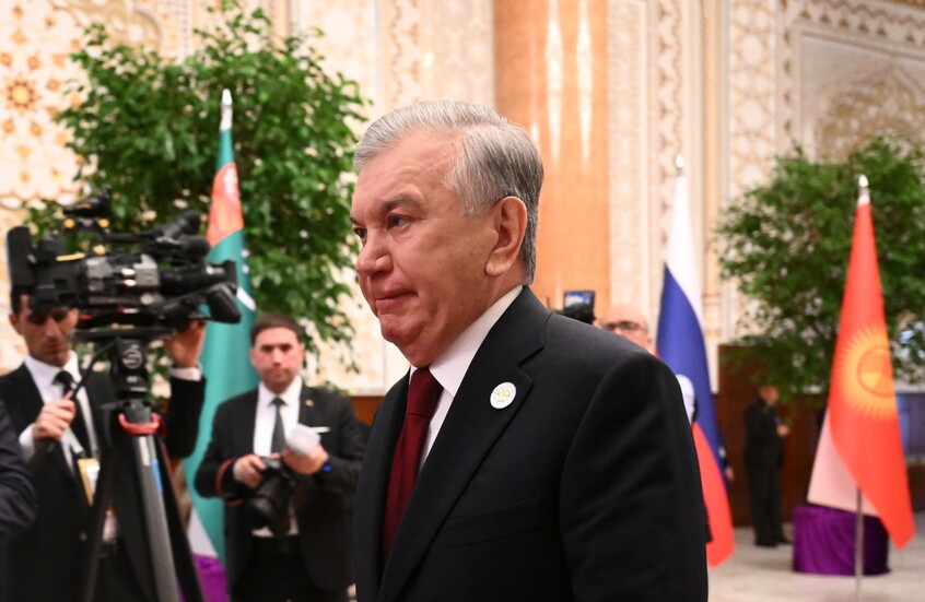 أوزبكستان والولايات المتحدة توقعان اتفاقيات تشمل محطات الوقود والمعادن النادرة والزراعة