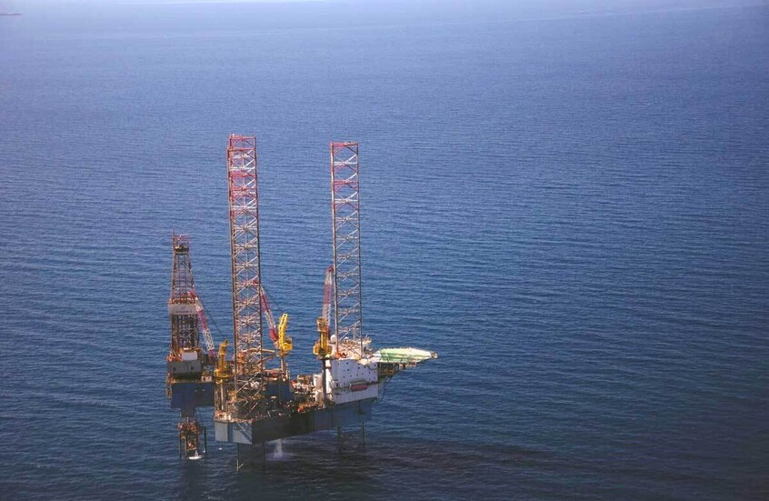 استحواذ إماراتي على أهم منطقة بحرية في مصر