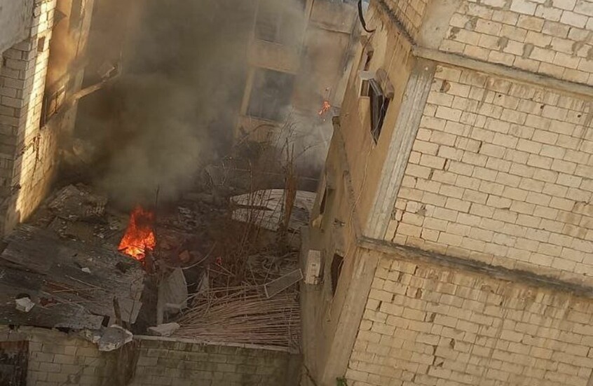 لبنان.. قتيلان ومصابون في غارة إسرائيلية على مخيم عين الحلوة (صور + فيديو)