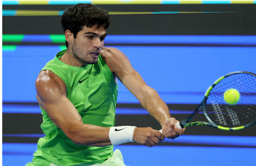 ألكاراز يهزم الروسي روبليف ويصعد إلى نهائي بطولة قطر المفتوحة