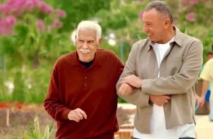 مصر.. ظهور محمود الخطيب وحسن شحاتة معا يخطف الأنظار (صور)