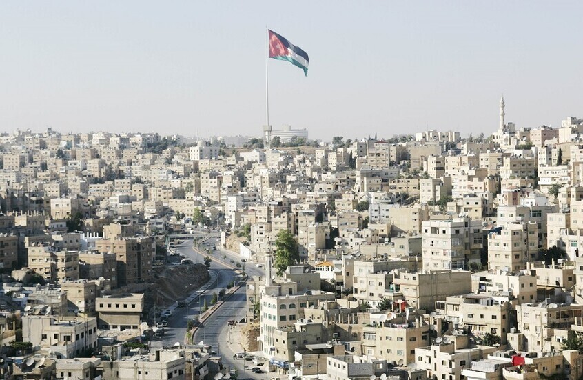 الأردن يدين تصريحات السفير الأمريكي هاكابي ويصفها بـ"العبثية والاستفزازية"