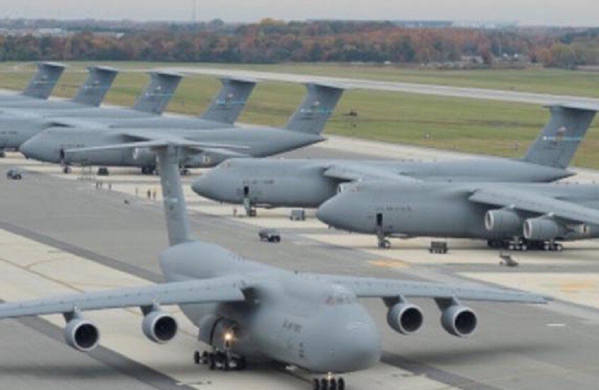 "فوكس نيوز": رصد طائرة نقل عسكرية أمريكية في جزيرة برتغالية بالمحيط الأطلسي