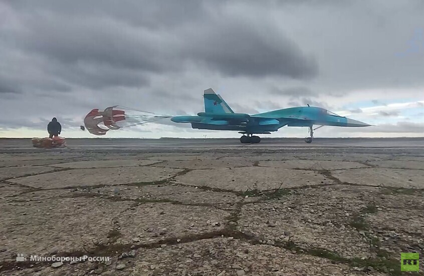 طلعات قتالية لمقاتلات سو-34