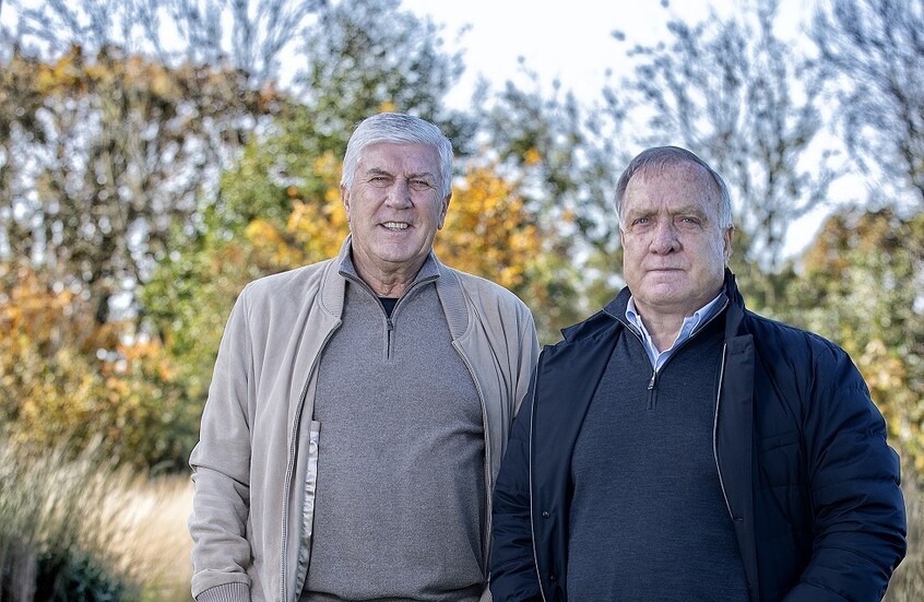 بعدما صنع التاريخ مع أصغر دولة.. استقالة مفاجئة لمدرب قبل مونديال 2026