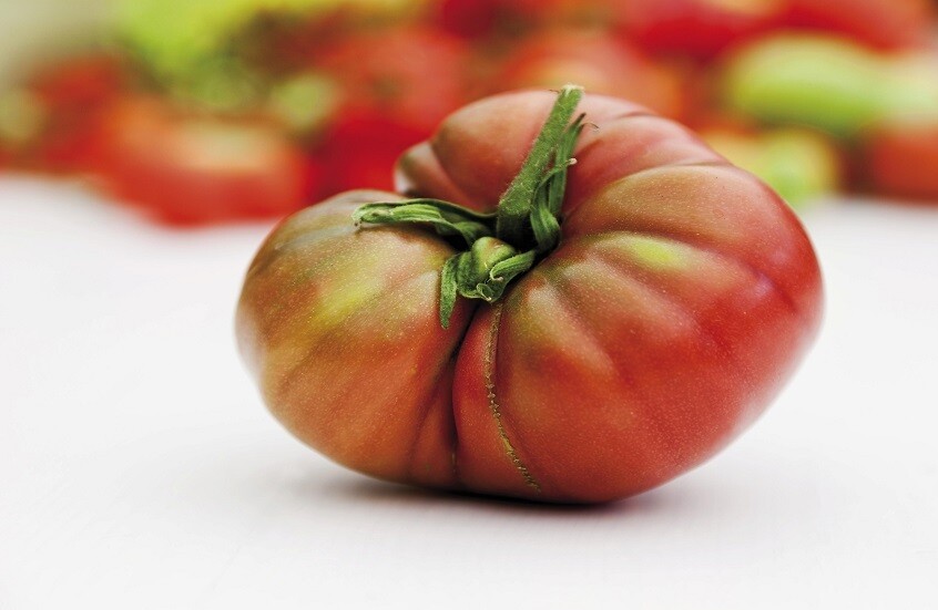 علماء صينيون يبتكرون طماطم برائحة الفشار