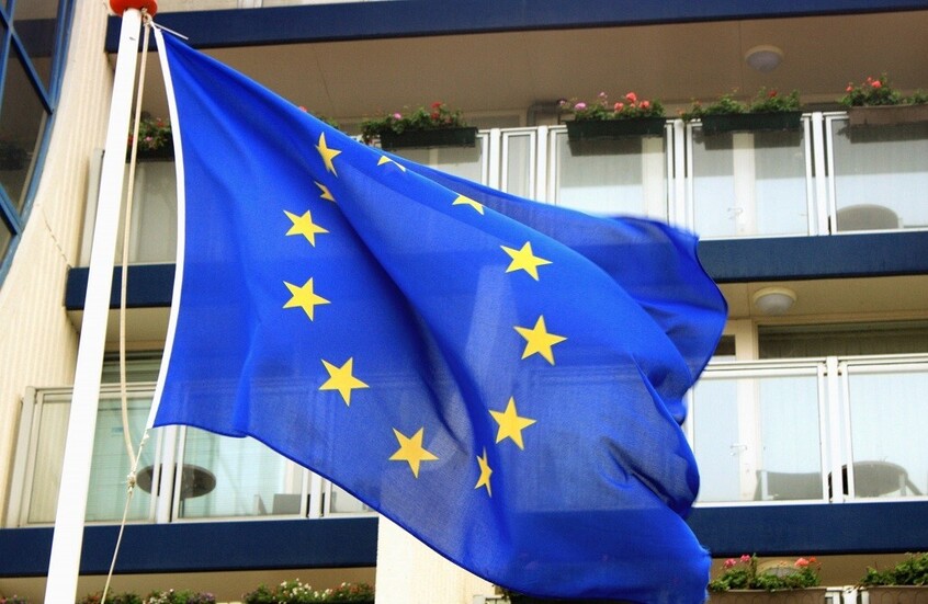 الاتحاد الأوروبي يجري مراجعة شاملة لنظام العقوبات المفروضة على سوريا