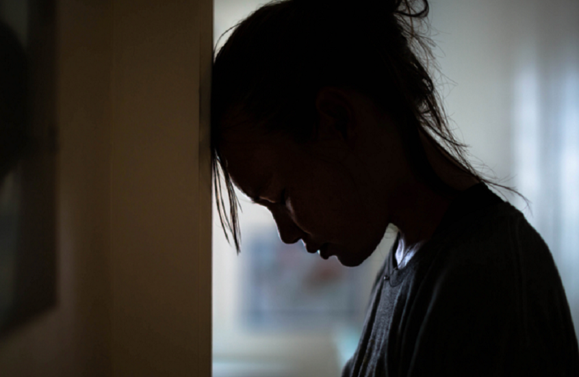 علاج للاكتئاب بدون أدوية يخفف الأعراض خلال 5 أيام فقط