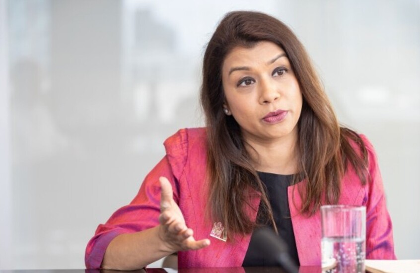 بنغلاديش تطارد نائبة بريطانية بـ"النشرة الحمراء" عبر الإنتربول