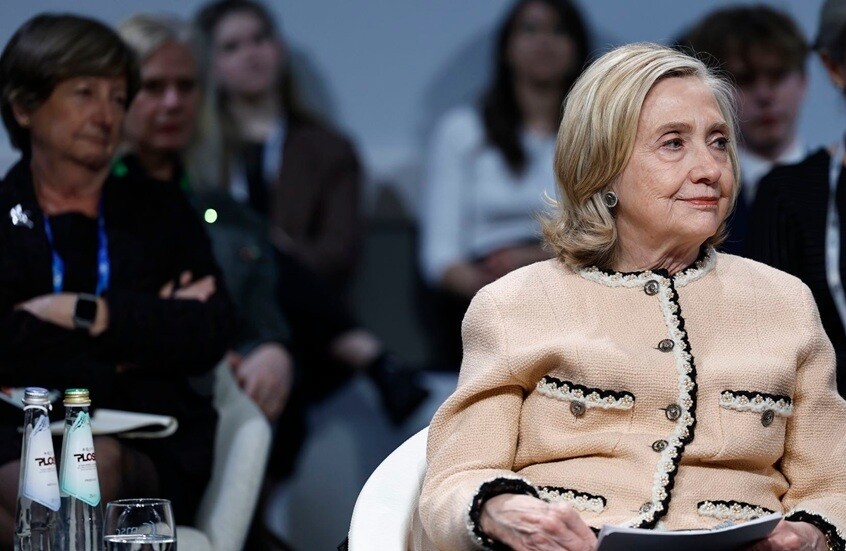 وقف جلسة استجواب هيلاري كلينتون بشأن إبستين بسبب تسريب "صورة غير مصرح بها"