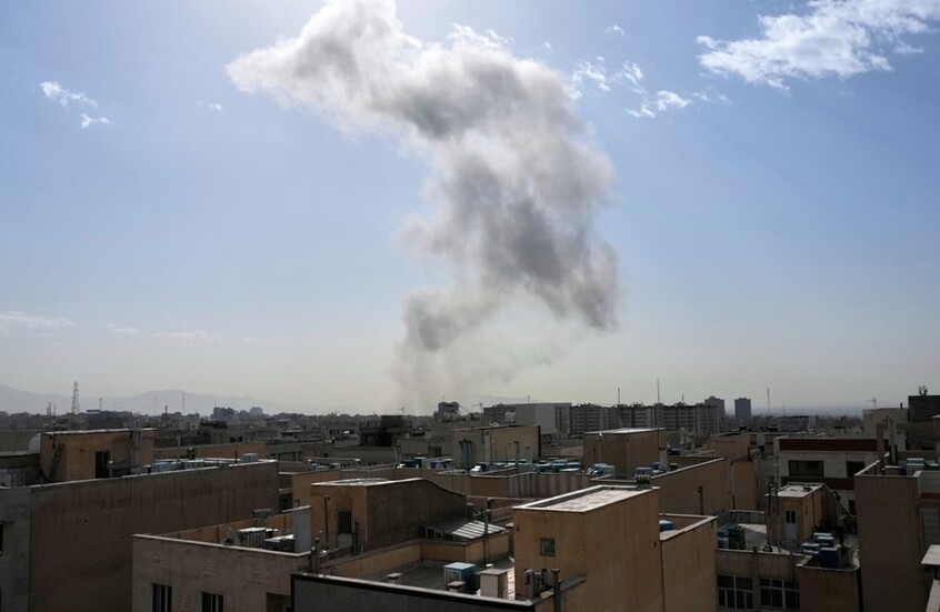 كاتس: بدأنا هجوما استباقيا على إيران