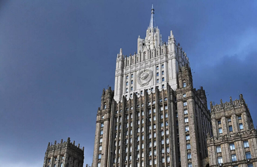 الخارجية الروسية: الاعتداء الأمريكي الإسرائيلي على إيران "خطوة متهورة"